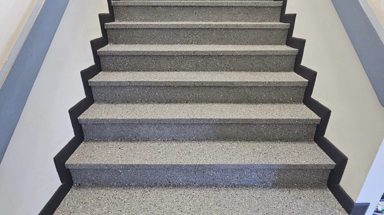 Epoxy Flake Flooring (1)